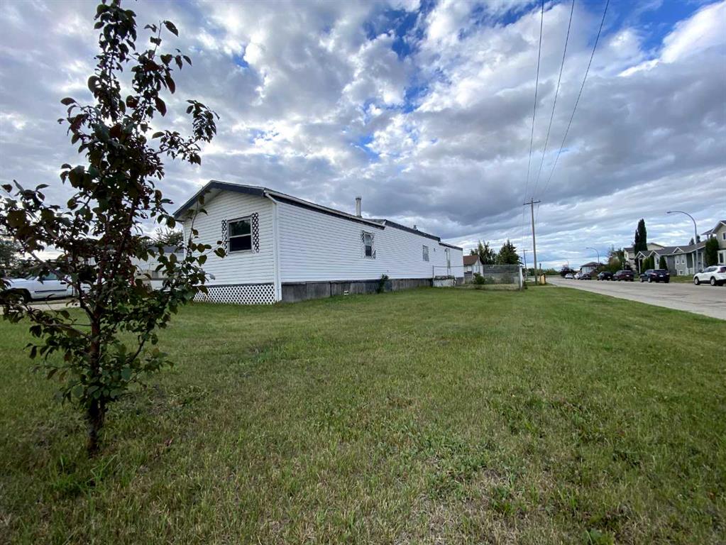9713 102 Avenue , A2247576, Alberta,