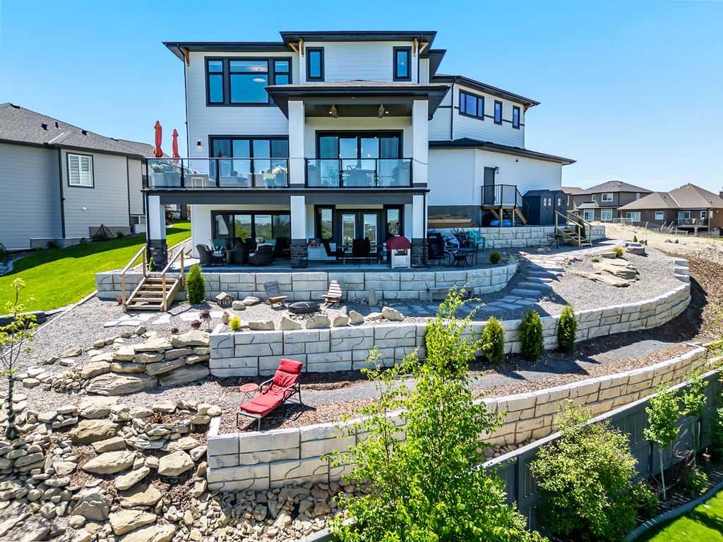 10 Westmount Point , A2247694, Alberta,