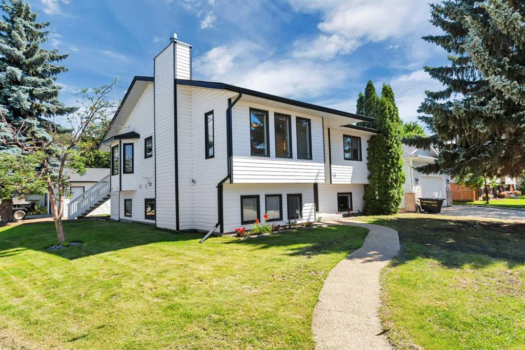 11 Maple Bay , A2247704, Alberta,