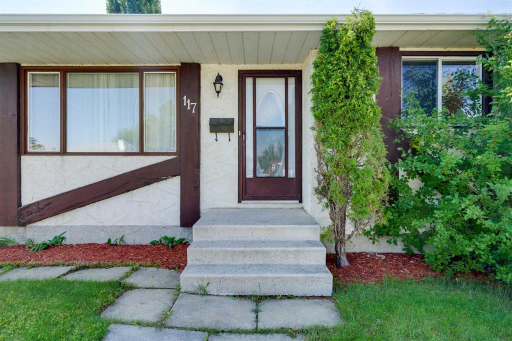 Third View of 117 NIVEN Street , Normandeau, Red Deer, Alberta, T4P 1Y6