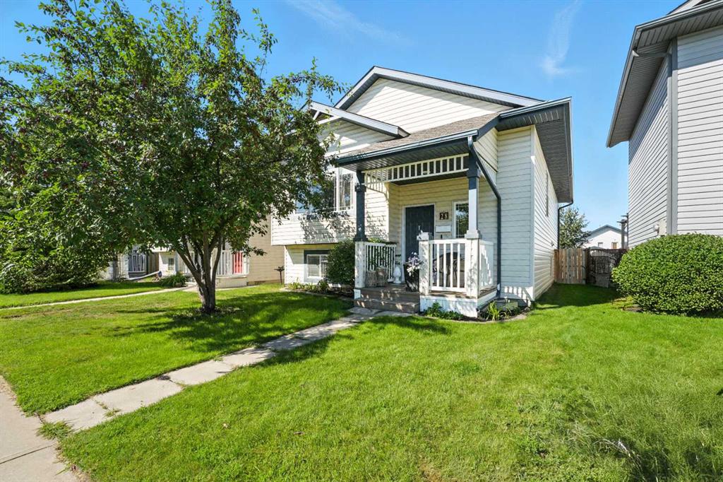 28 Lanterman Close , A2247807, Alberta,