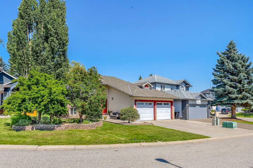 Third View of 812 Diamond Court SE, Diamond Cove, Calgary, Alberta, T2J7E2
