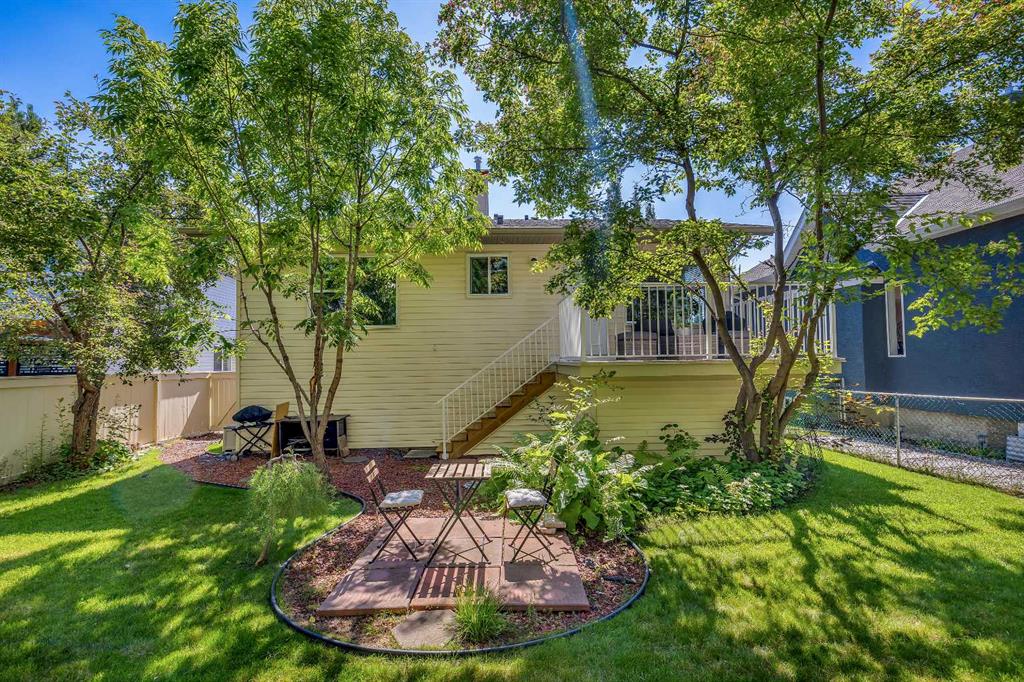 Fifth View of 812 Diamond Court SE, Diamond Cove, Calgary, Alberta, T2J7E2