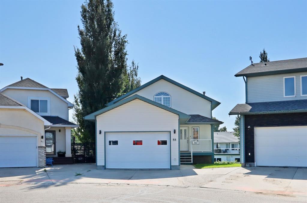 88 White Pelican View , A2247891, Alberta,