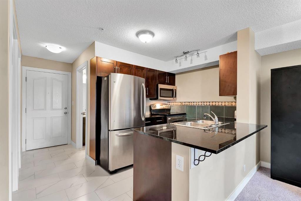 110, 7210 80 Avenue NE, A2247938, Alberta,