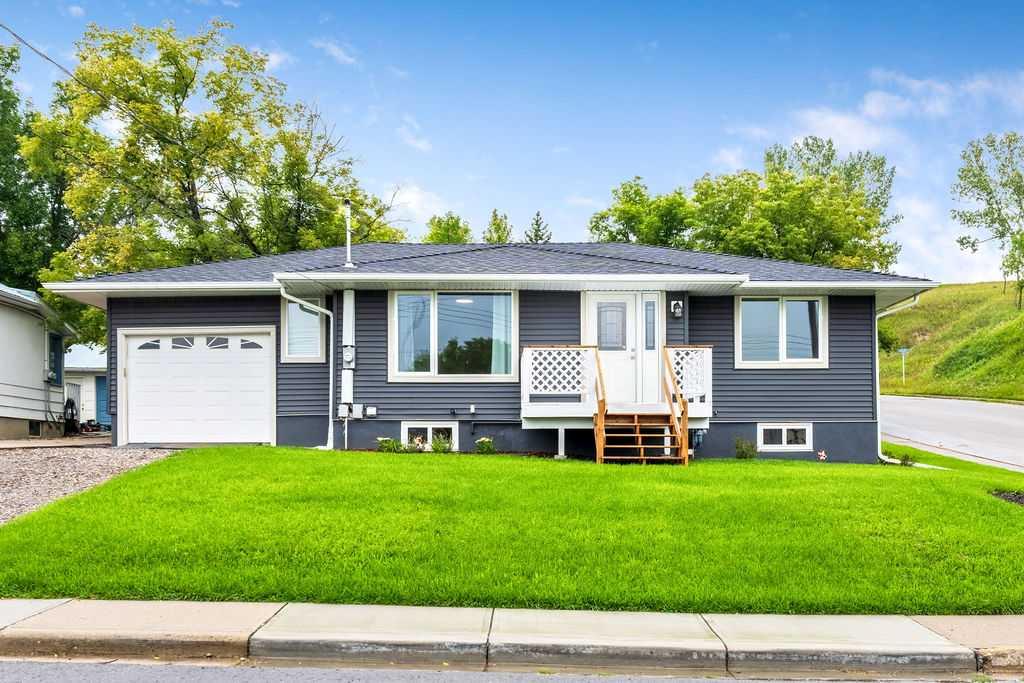 46 Maple Street , A2247949, Alberta,