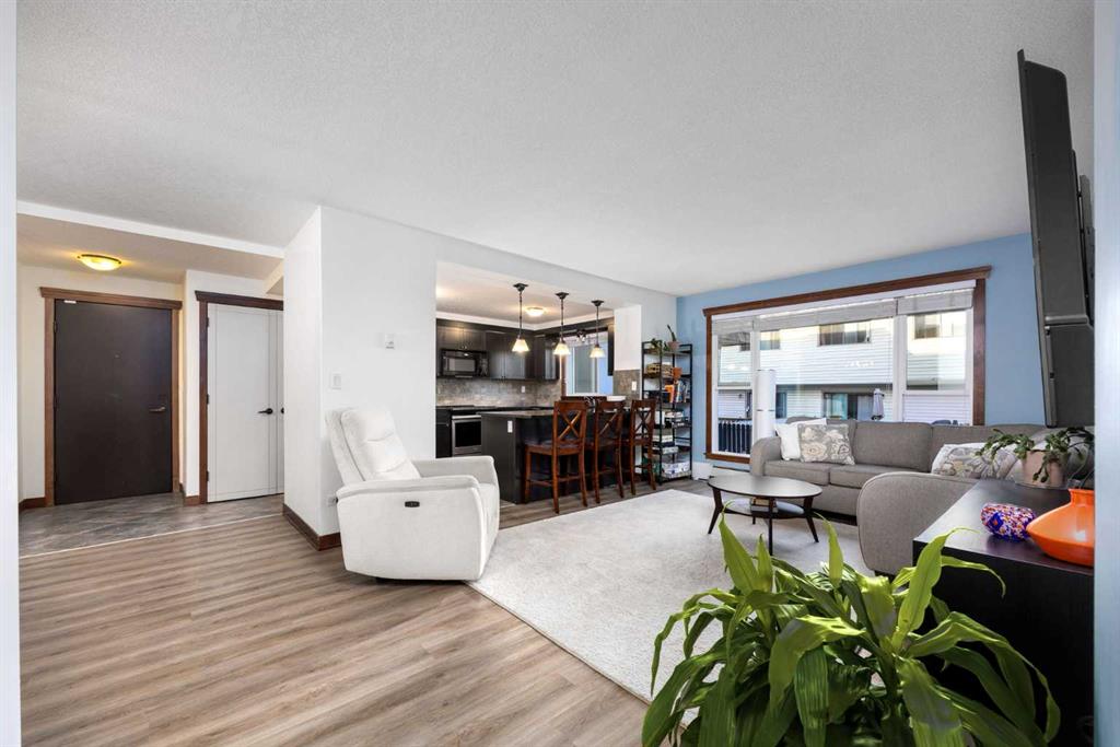 202, 920 68th Avenue SW, A2247960, Alberta,