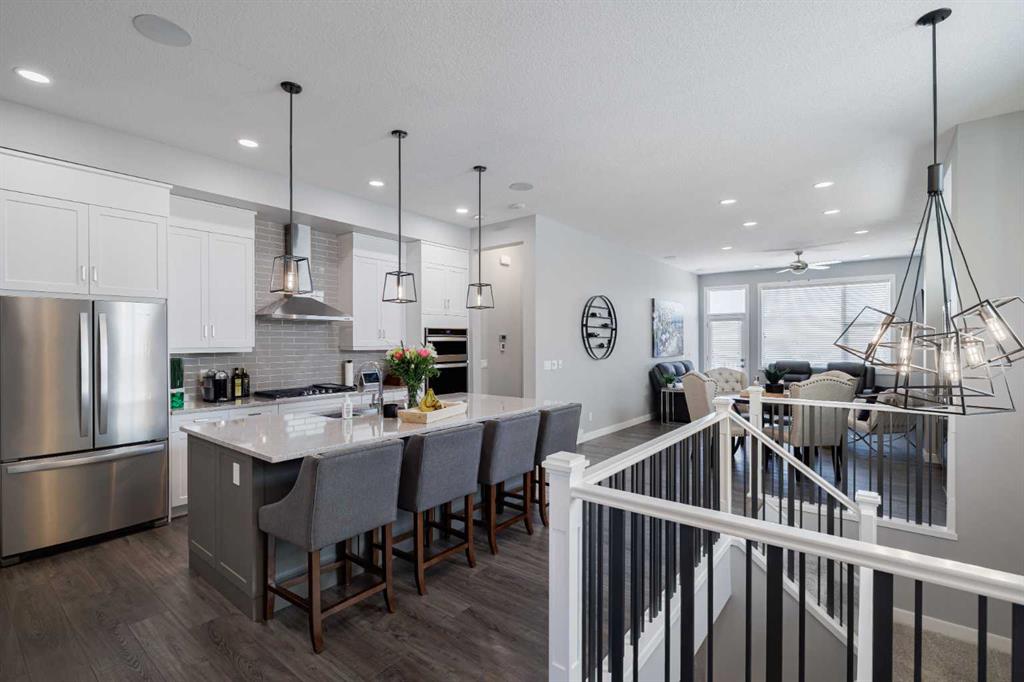 Fourth View of 21 Crestridge Bay SW, Crestmont, Calgary, Alberta, T3B 6H2