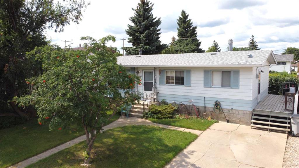 822 15 Street , A2248030, Alberta,