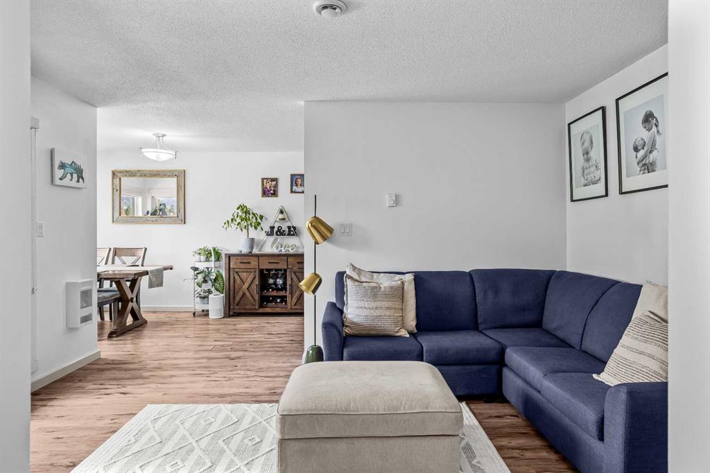Third View of 403, 526 Banff Avenue Avenue , NONE, Banff, Alberta, T1L 1A8