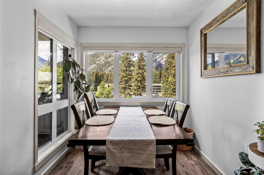 Fifth View of 403, 526 Banff Avenue Avenue , NONE, Banff, Alberta, T1L 1A8
