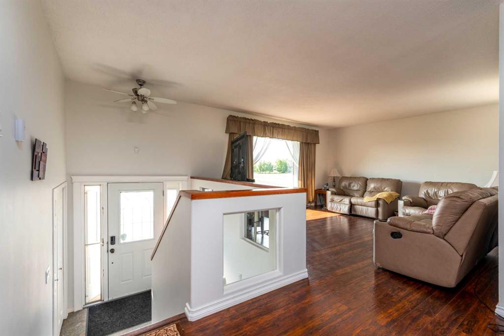 Fourth View of 310 1 Street E, NONE, Marshall, Saskatchewan, S0M 1R0