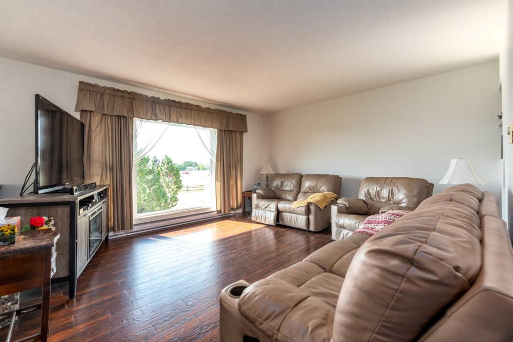 Fifth View of 310 1 Street E, NONE, Marshall, Saskatchewan, S0M 1R0