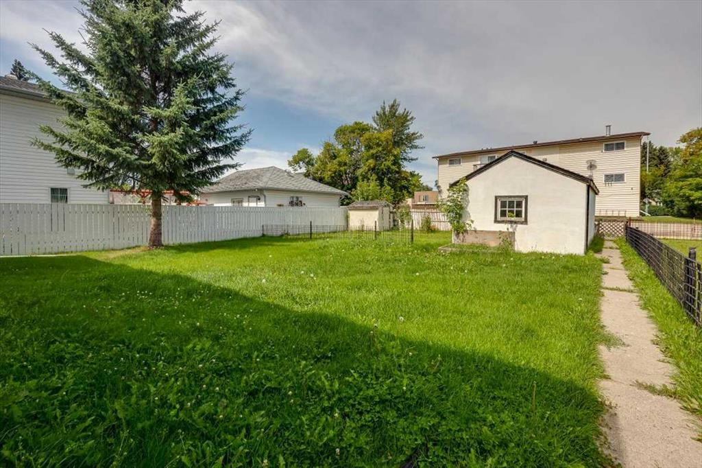 Fourth View of 4018 47 Street , Grandview, Red Deer, Alberta, T4N 1P2