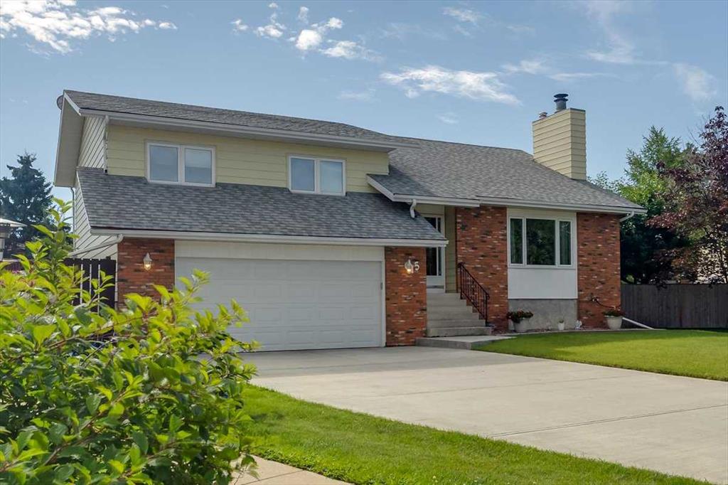 15 Cowan Close , A2248204, Alberta,