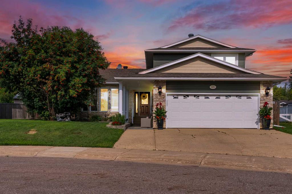 125 Whiteoak Garden , A2248245, Alberta,