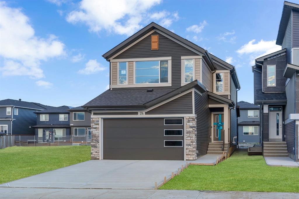 24 Corner Glen Green NE, A2248268, Alberta,