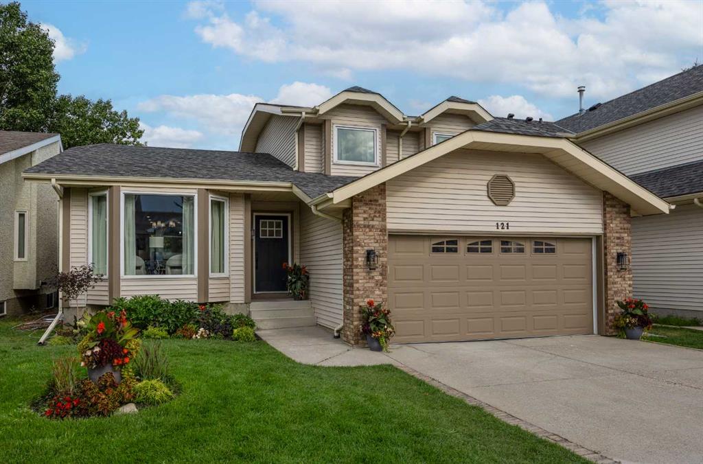 121 Woodford Close SW, A2248297, Alberta,