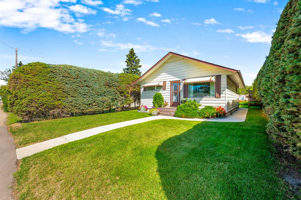 5613 50 Avenue , A2248376, Saskatchewan,
