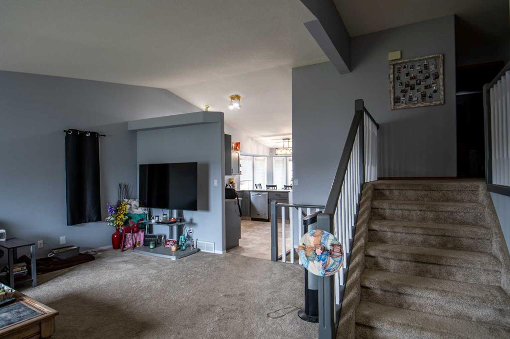 Third View of 7706 106A Street  , Mission Heights, Grande Prairie, Alberta, T8W 2H8