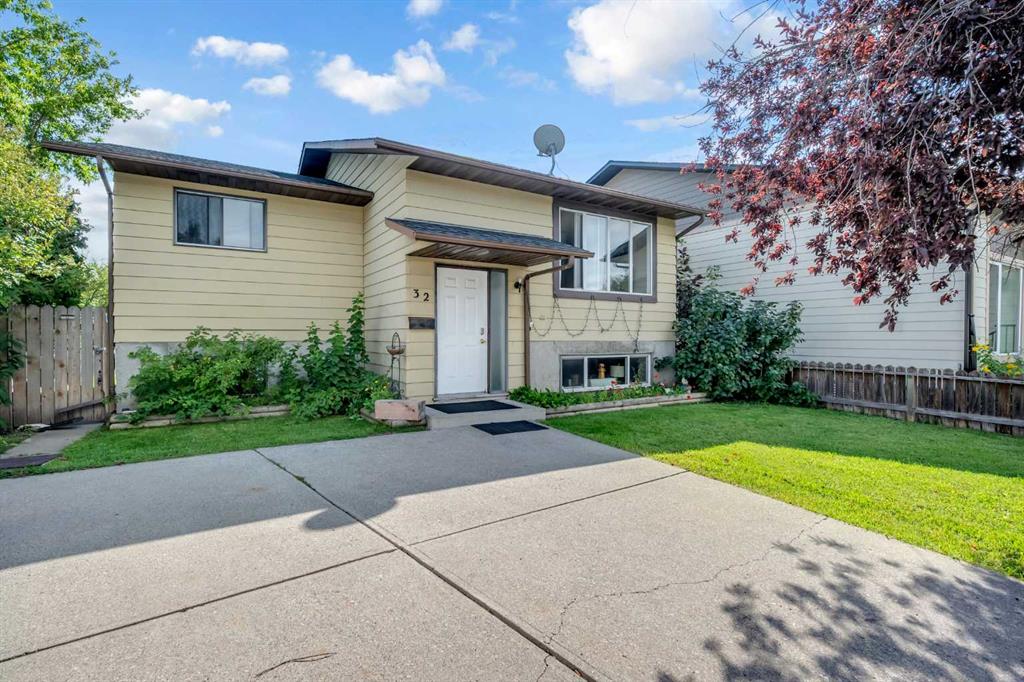 32 Fallingworth Place , A2248456, Alberta,