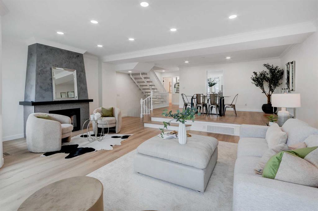 Main View of 161, 3437 42 Street NW, Varsity, Calgary, Alberta, T3A2M7