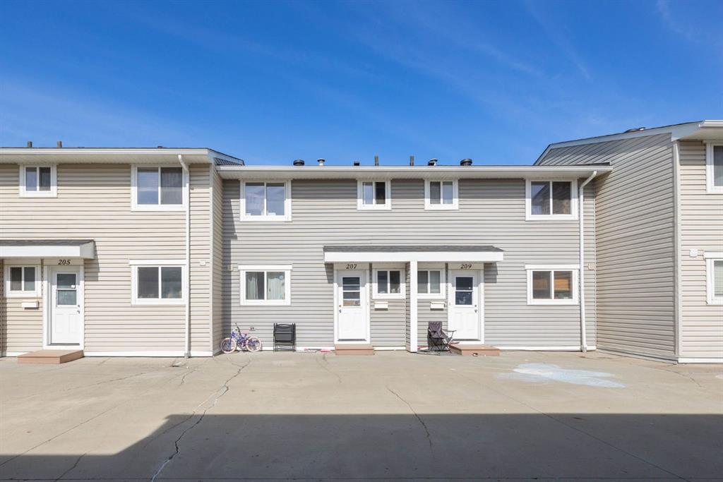 207, 600 Signal Road , A2248530, Alberta,