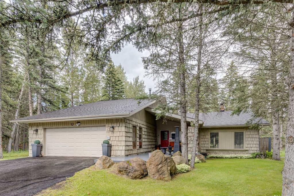 13 Redwood Meadows Close W, A2248545, Alberta,
