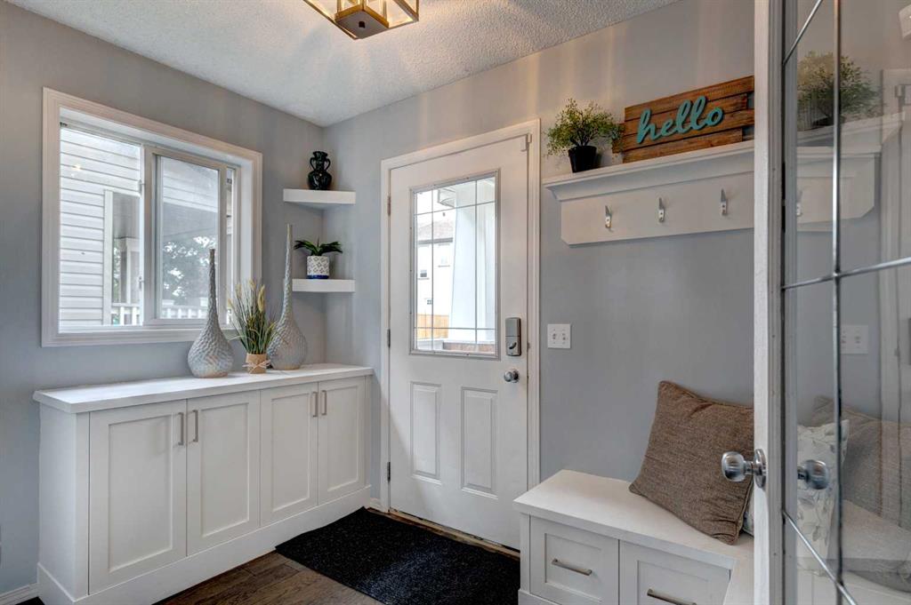 Third View of 206 Copperfield Mews SE, Copperfield, Calgary, Alberta, T2Z 4C7