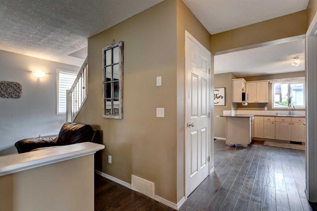 Fourth View of 206 Copperfield Mews SE, Copperfield, Calgary, Alberta, T2Z 4C7