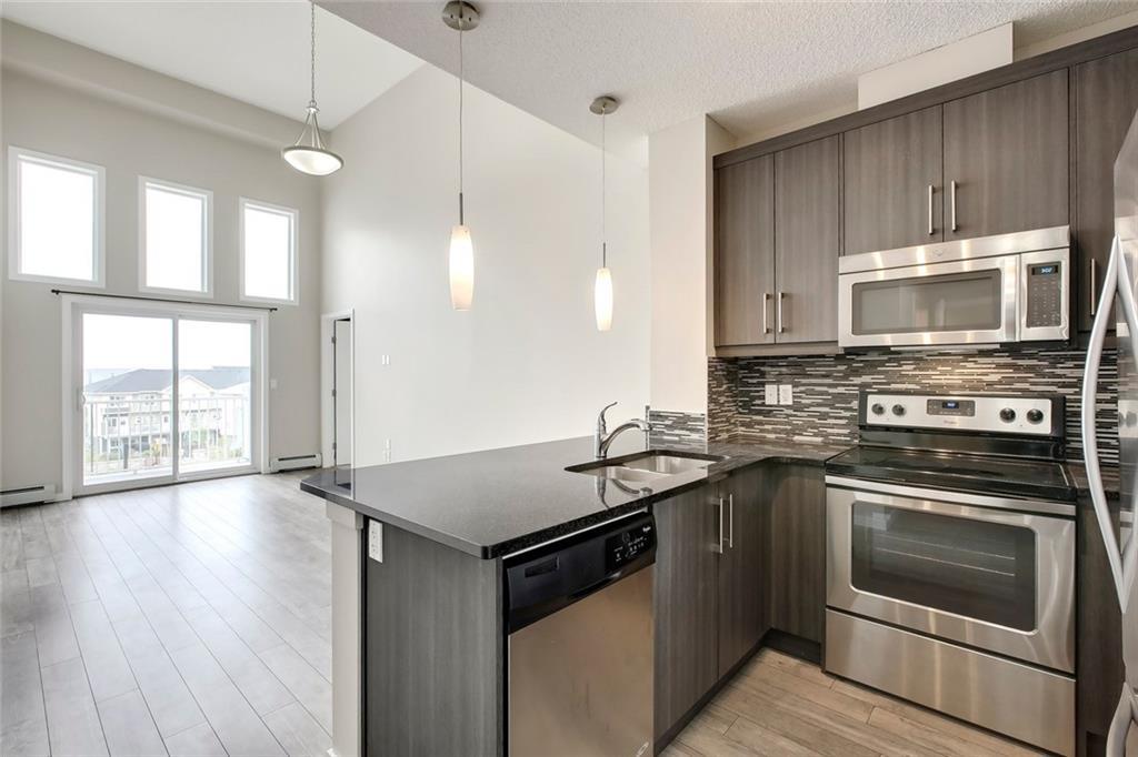 405, 402 MARQUIS Lane SE, A2248585, Alberta,