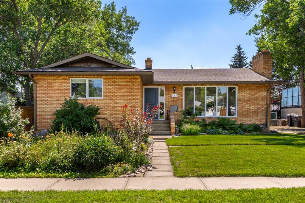 327 5 Avenue SE, A2248597, Alberta,