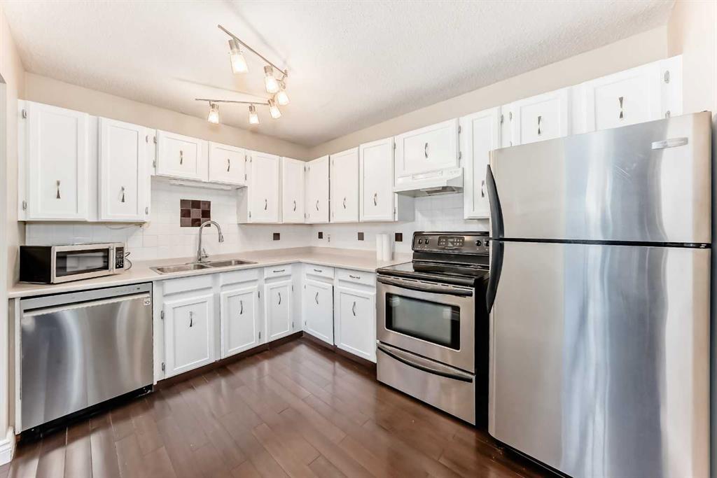 Fifth View of #301, 730 2 Avenue NW, Sunnyside, Calgary, Alberta, T2N 0E3