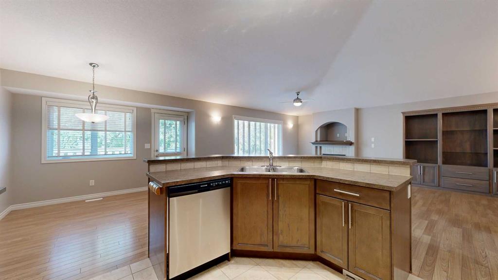 Fifth View of 34, 8910 122 Avenue , Crystal Lake Estates, Grande Prairie, Alberta, T8X 1P8