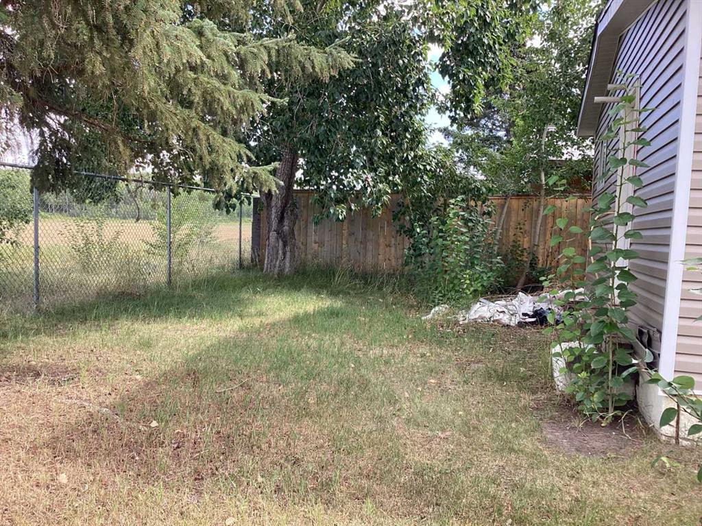 Fourth View of 92, 600 14 Street , NONE, Beaverlodge, Alberta, T0H0C0