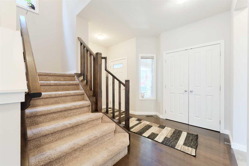 Fourth View of 40 Sunrise Terrace , Sunset Ridge, Cochrane, Alberta, T4C 0V3