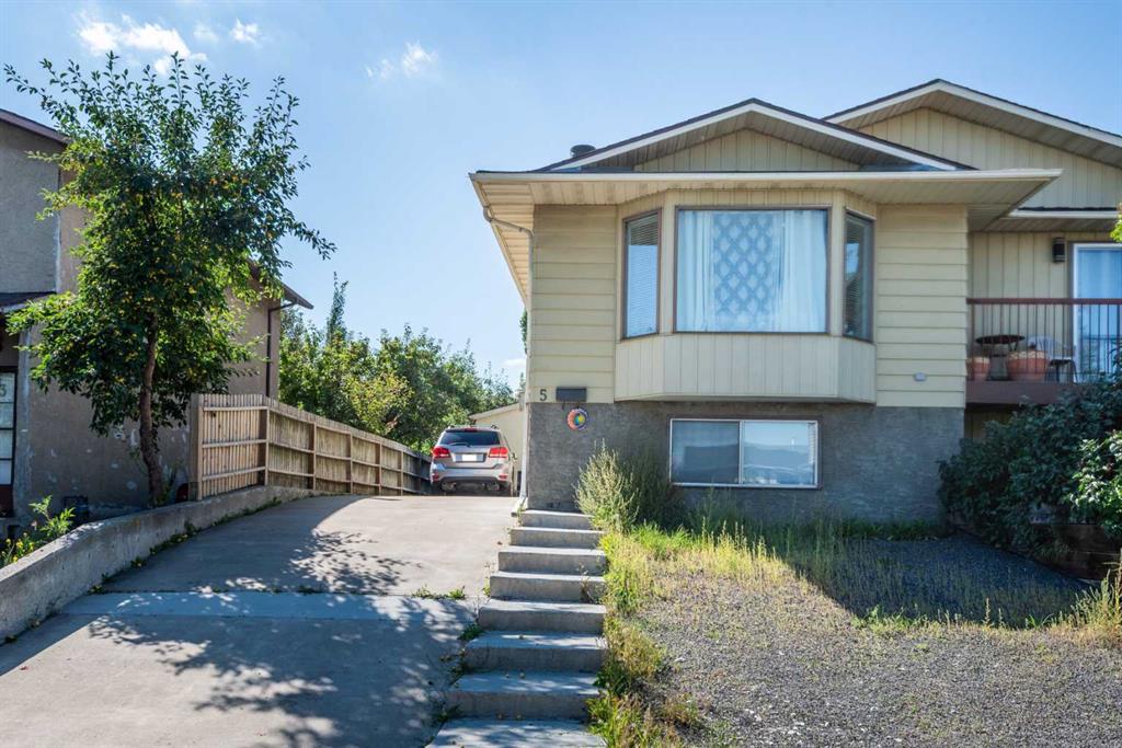 MLS® listing #104646404 for sale located at 5 Fonda Drive SE