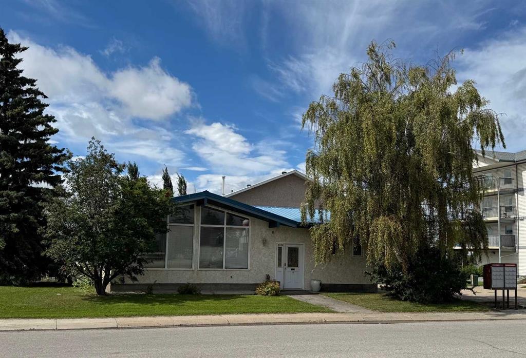 Fifth View of 4530 54 Avenue , NONE, Olds, Alberta, T4H 1B8