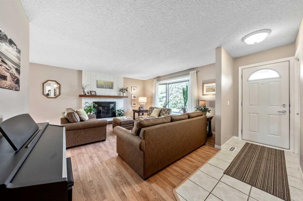 Fourth View of 7219 Range Drive NW, Ranchlands, Calgary, Alberta, T3G 1H2