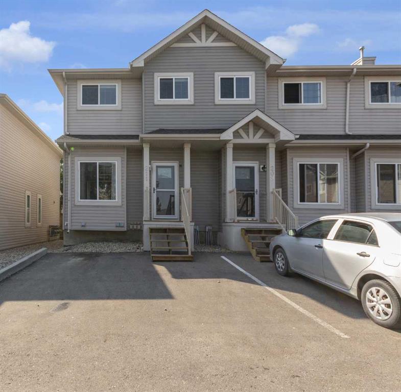 211 Strathaven Mews , A2248839, Alberta,
