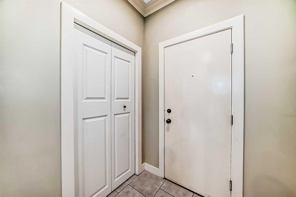 Fourth View of 101, 323 13 Avenue SW, Beltline, Calgary, Alberta, T2R 0K3