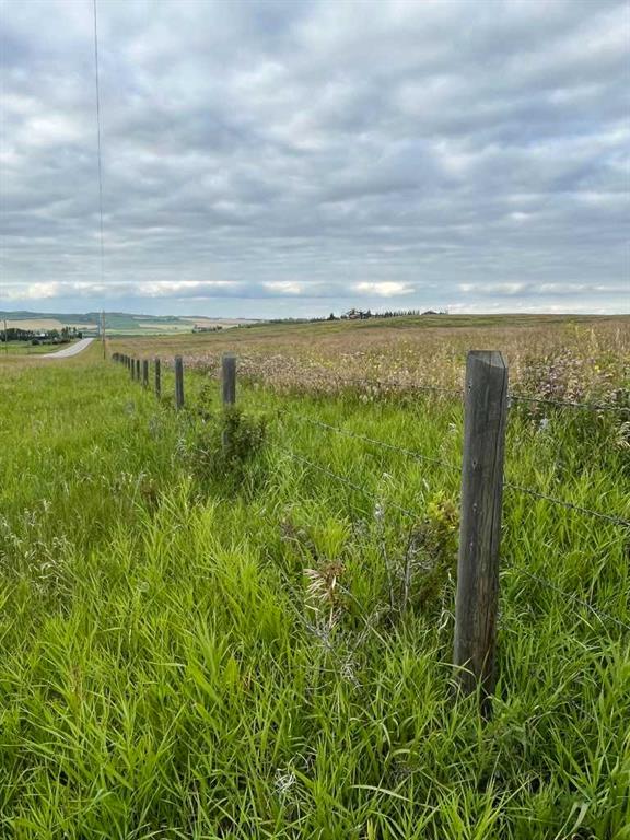 Fifth View of  402 Avenue W, NONE, Rural Foothills County, Alberta, T1S 2E4