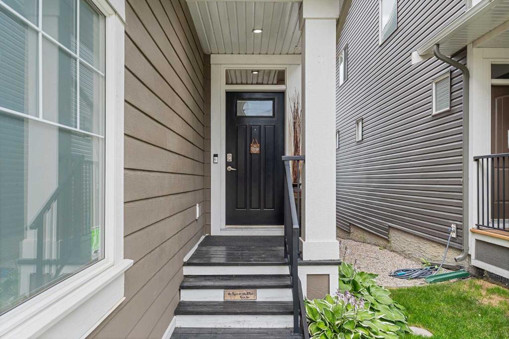 Third View of 141 Williamstown Park NW, Williamstown, Airdrie, Alberta, T4B 3Y8
