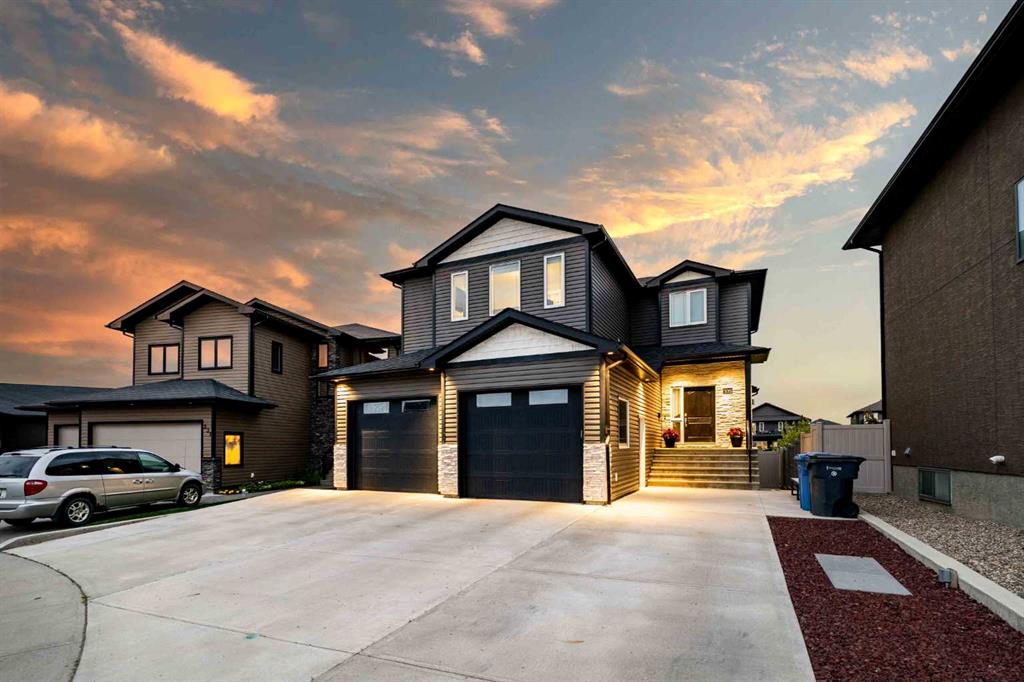 Second View of 335 Ranchview Place NE, Ranchland, Medicine Hat, Alberta, T1C 0G6
