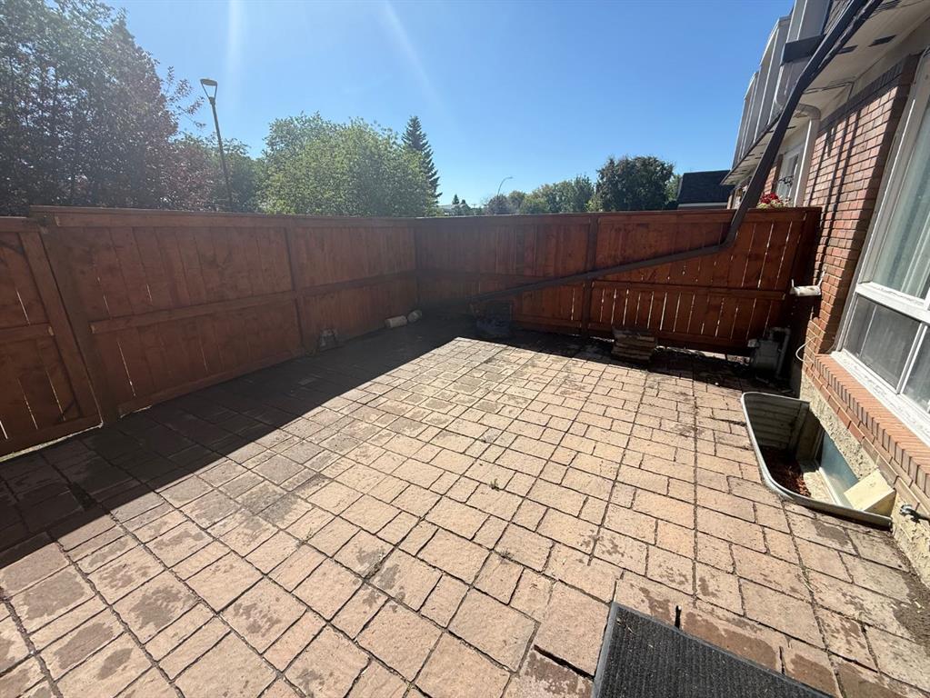 Fifth View of 110, 330 canterbury Drive SW, Canyon Meadows, Calgary, Alberta, T2W 1H6