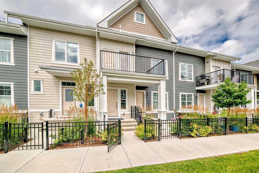 645 Cranbrook Walk SE, A2249053, Alberta,