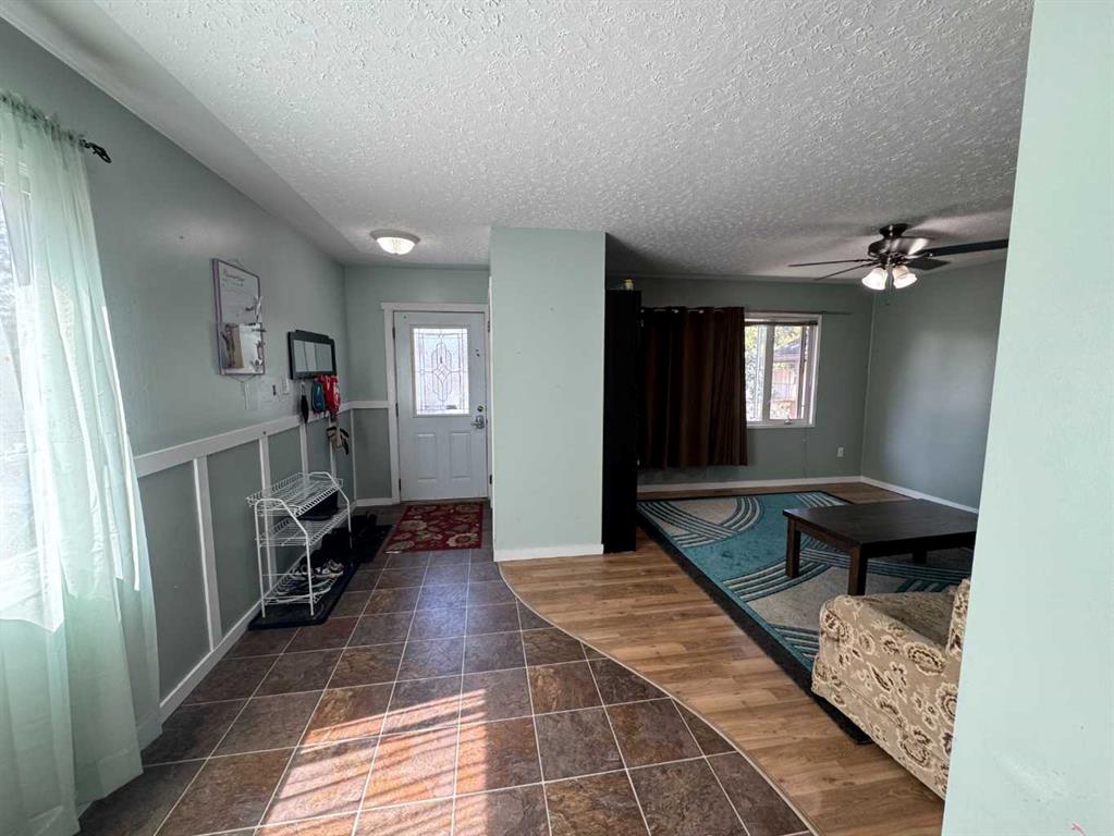 Fifth View of 923 8 Street N, Staffordville, Lethbridge, Alberta, T1H 1Z3