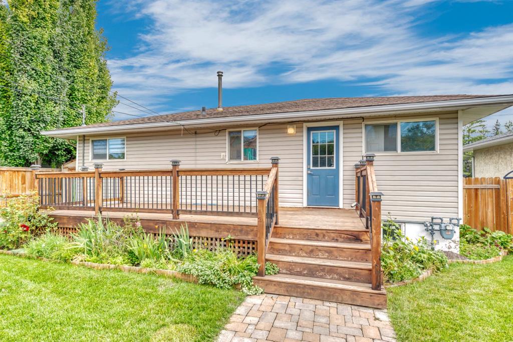 Fifth View of 8319 Bowness Road , Bowness, Calgary, Alberta, T3B 0H5