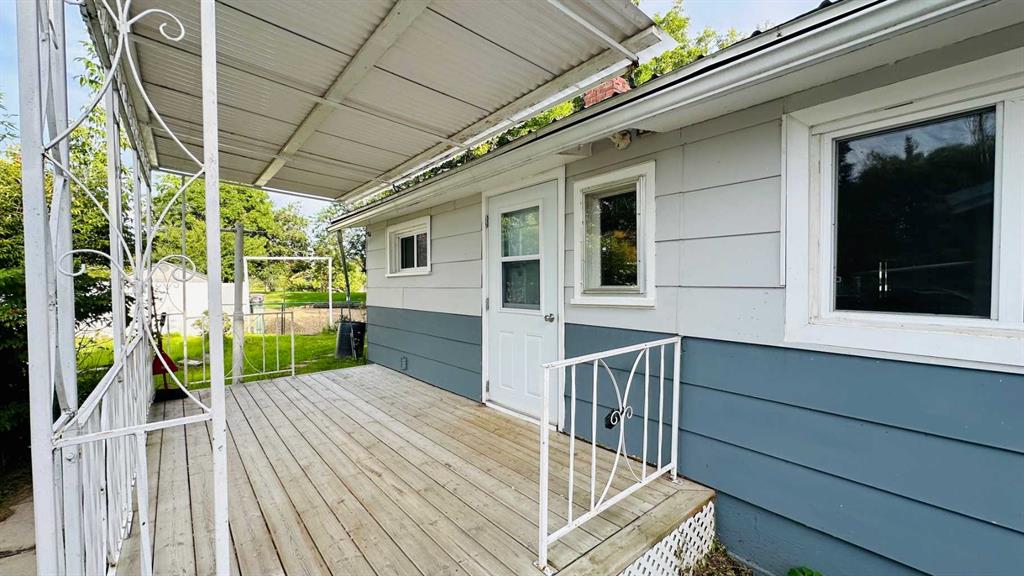Fifth View of 1133 300 Newcastle Place  , Newcastle, Drumheller, Alberta, T0J 0Y2