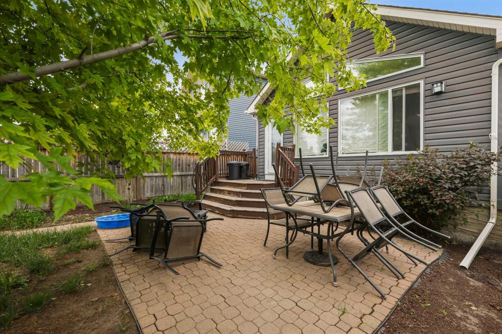 Third View of 95 New Brighton Landing SE, New Brighton, Calgary, Alberta, T2Z 0S7
